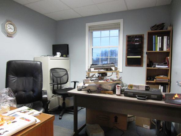 1438 Main St, Sanford, ME 04073